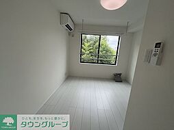 Ｔ’ｓ　Ｃｕｏｒｅ赤羽志茂 102 1階ワンルームのリビング/ダイニング