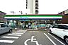 周辺：ファミリーマート　博多吉塚五丁目