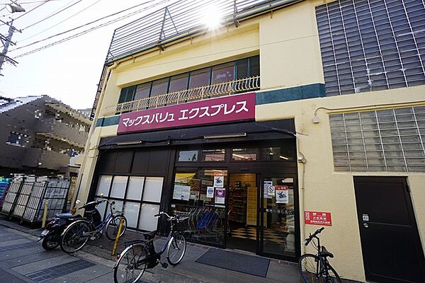 周辺を拡大表示