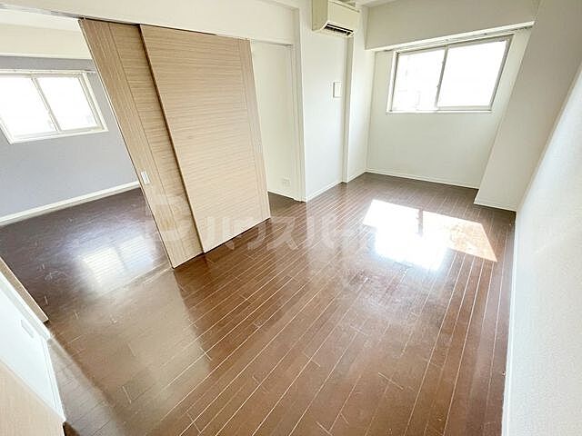 寝室
