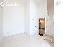 近鉄名古屋線 黄金駅 徒歩5分の賃貸アパート 2階1Kのリビング/ダイニング