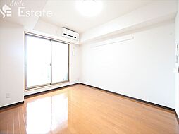 名古屋市営鶴舞線 伏見駅 徒歩5分の賃貸アパート 9階1Kのリビング/ダイニング