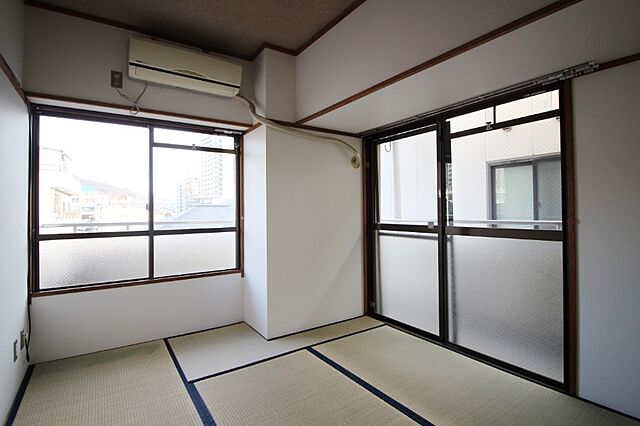 寝室