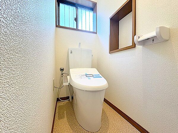 トイレを拡大表示