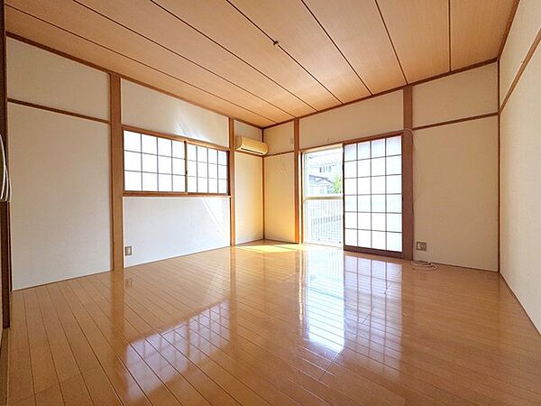 寝室