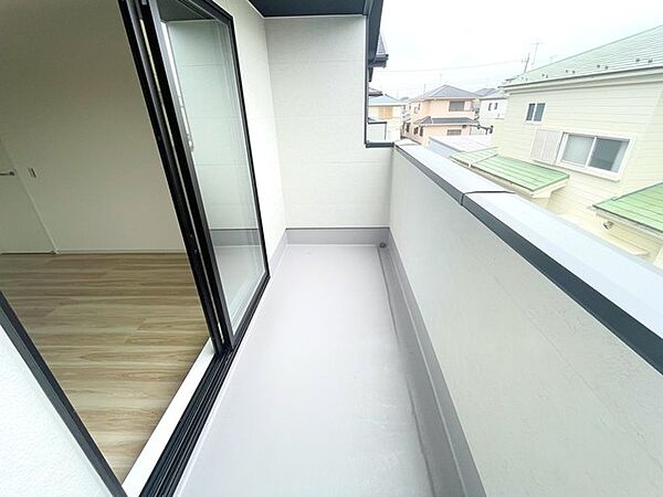バルコニーを拡大表示