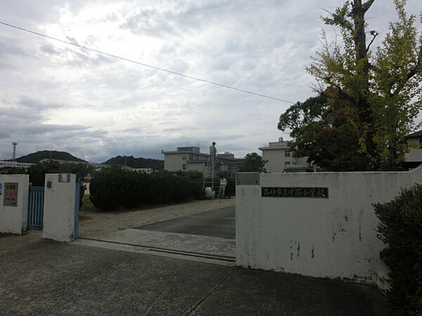 兵庫県高砂市春日野町(賃貸マンション3LDK・3階・54.88㎡)の写真 その2