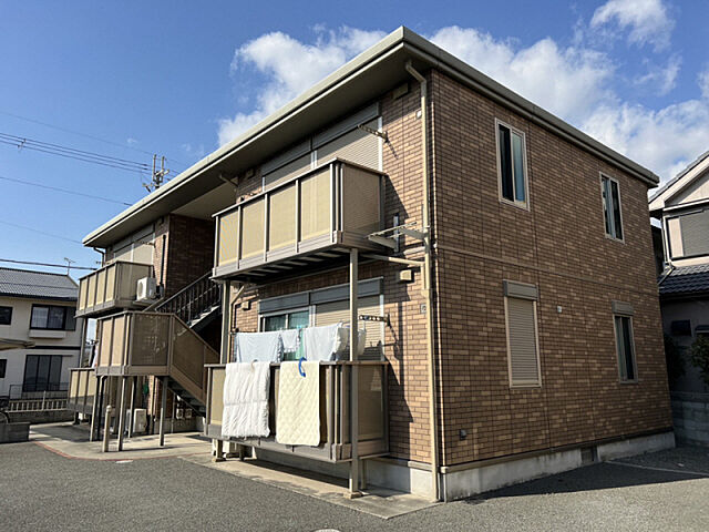 2 / 10