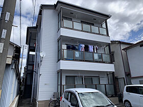 島ハイツ  ｜ 兵庫県姫路市飾磨区下野田4丁目（賃貸アパート2LDK・1階・61.95㎡） その1