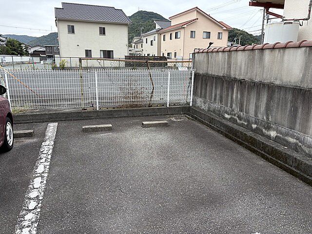 7 / 8