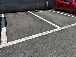 6 / 11