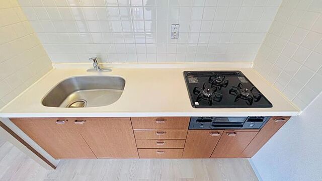 キッチン クリオ町田壱番館 5階/-