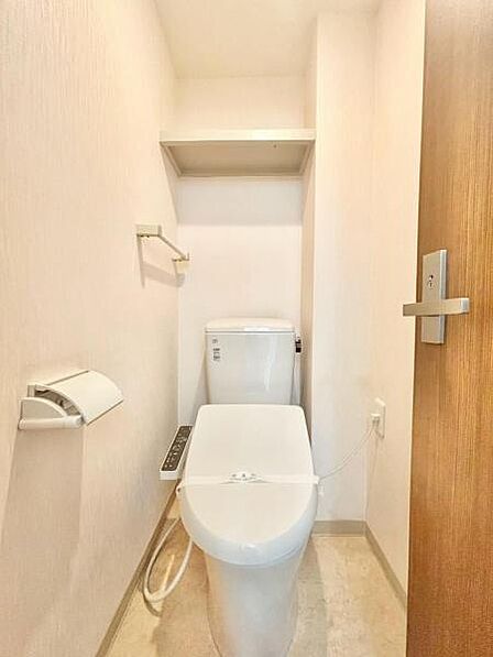 清潔感の溢れるトイレです。落ち着いた空間で安らぎのひとときをお過ごし頂けます。