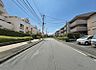 その他：前面道路は車通りの少ない道です。小さなお子様も安心してお過ごしいただけます。