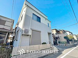 陽光差し込むゆとり空間　家族がくつろぐマイホーム