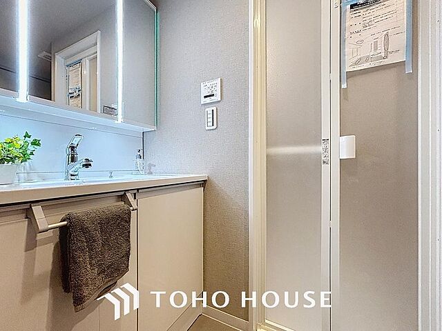 洗面 ユトリシア五番街 3階/-