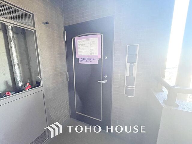 玄関 ラ・ベルティ小岩 8階/-