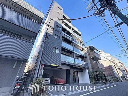 「外観」単に見た目や質感の良さだけではなく、建物の基礎や構造といった、目には見えにくい部分にもこだわります。住まいの本質の部分から、住み心地や安全性を見つめ直しました。