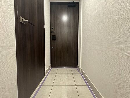 「玄関」「ただいま」・「おかえり」。新居で交わす家族同士の何気ないやり取りがただ何となく嬉しいんです。自分のお家を手に入れた事の喜びが感じられるお客様からの素敵なエピソードです。