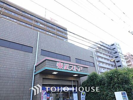 徒歩4分。東武ストア南葛西店 300m