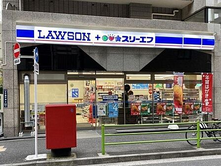 徒歩5分。ローソン・スリーエフ日本橋中洲店 360m