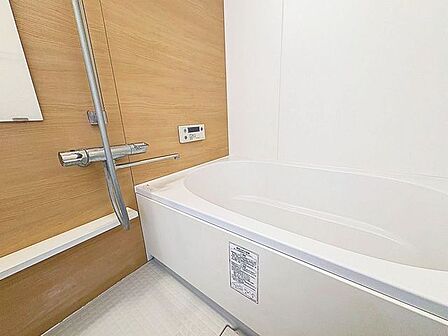 「癒され空間のバスルーム」1日の疲れを取り心身を癒すことができる住まいの中のリラクゼーション空間、リラックスできるよう優しいカラーをチョイスしました。