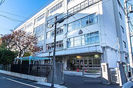 「墨田区立錦糸中学校」 350m