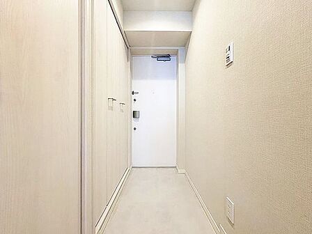 「玄関」「ただいま」・「おかえり」。新居で交わす家族同士の何気ないやり取りがただ何となく嬉しいんです。自分のお家を手に入れた事の喜びが感じられるお客様からの素敵なエピソードです。