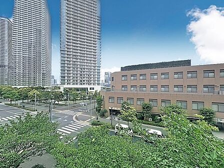 「眺望」穏やかな街並みを一望しながら、爽やかな風と柔らかく降り注ぐ陽光を感じて頂けます。