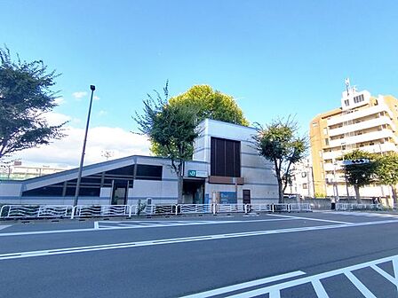 越中島駅(JR東日本 京葉線) 610m