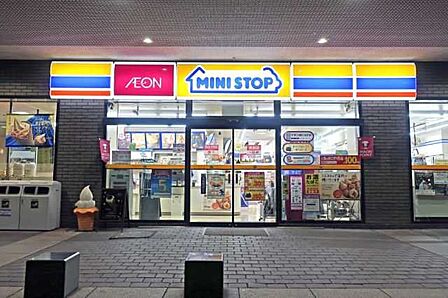 ミニストップ越中島通り店 スギ薬局 江東富岡店 540m