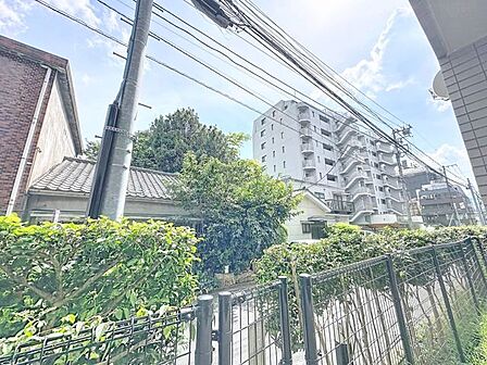 「眺望」心地よい風を感じながら、青空を眺め一息つくことのできる住空間です。