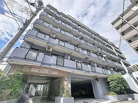 「~セザール錦糸町~」「錦糸町駅」徒歩12分×複数線利用可能で、利便性に優れた住環境。6階南向きの陽だまりハウスで新生活をお楽しみ下さい。