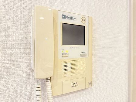 「TVモニター付きインターホン」