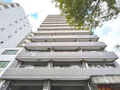 外観：「日神パレステージ竹ノ塚第2」快適な理想の暮らしの実現は、そこで暮らす方々にとって素敵な環境であることも挙げられると思います。