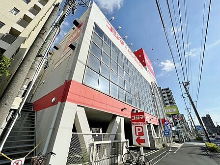 コジマ×ビックカメラ新小岩店 190m
