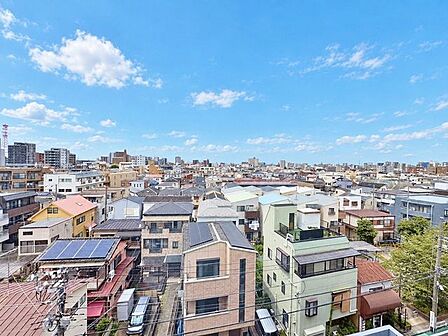 「眺望」心地よい風を感じながら、青空を眺め一息つくことのできる住空間です。