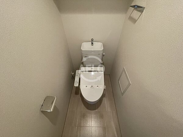画像8:プレサンス大阪福島シエル　トイレ