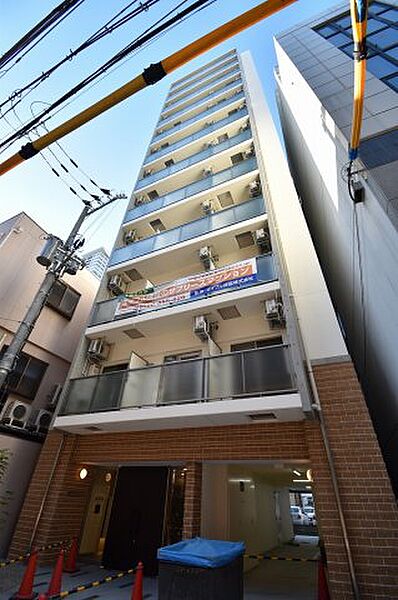 Y＆Rino　Residence 1102｜大阪府大阪市中央区道修町2丁目(賃貸マンション1LDK・11階・40.68㎡)の写真 その1