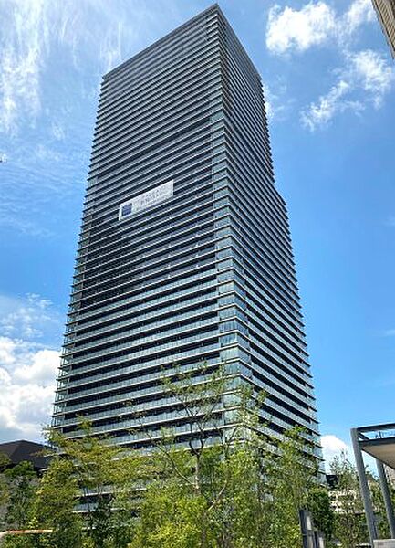 グランドメゾン新梅田タワー THE CLUB RESIDENCE ｜大阪府大阪市北区大淀南2丁目(賃貸マンション3LDK・35階・130.11㎡)の写真 その1