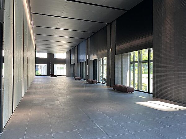 エントランスを拡大表示