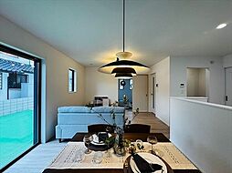 リビング/ダイニングの画像