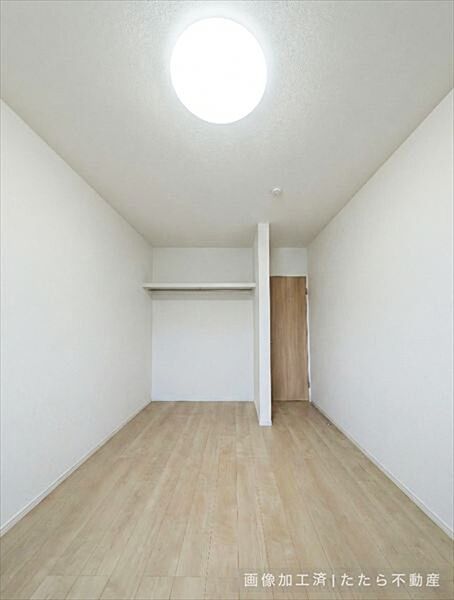 洋室を拡大表示