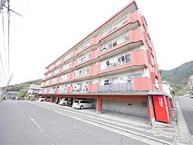 オアシス安部山公園  ｜ 福岡県北九州市小倉南区湯川4丁目（賃貸マンション3DK・1階・58.00㎡） その1