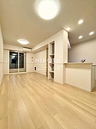 プランタンコートVI 1階1LDKのリビング/ダイニング