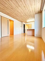 カーサ・ベ-リャDS 1階1LDKのリビング/ダイニング