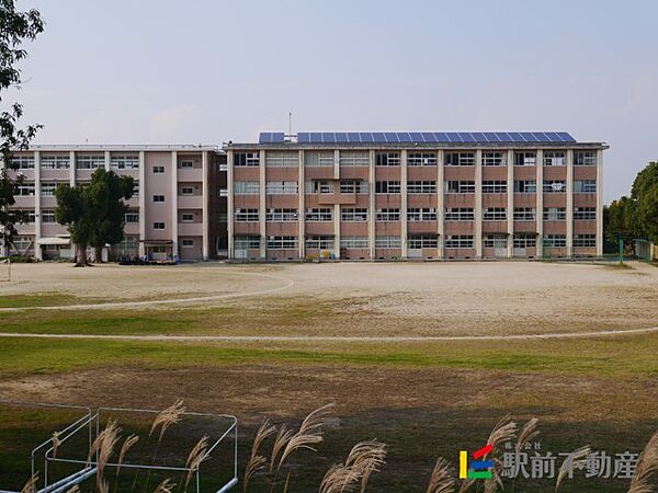 画像25:歴木中学校 校舎