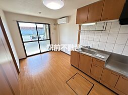 ファニープレイス 101 1階2DKのリビング/ダイニング