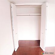 ハンガー掛けつきクローゼット！