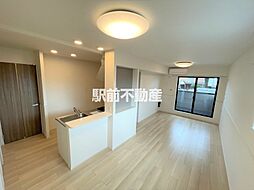 JR鹿児島本線 銀水駅 徒歩27分の賃貸アパート 2階2LDKのリビング/ダイニング